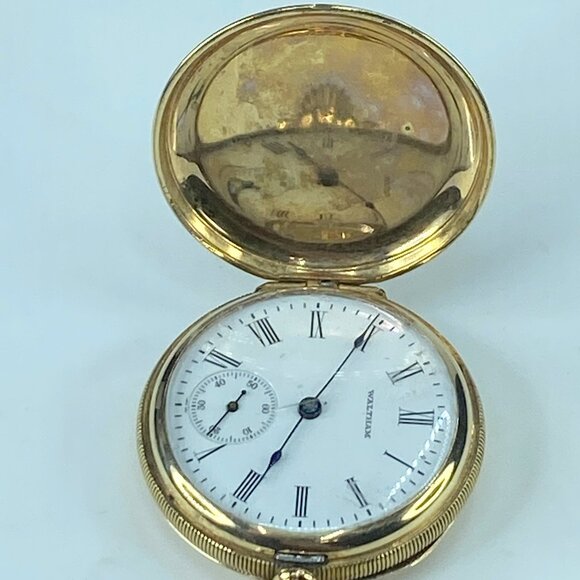 c1910 14K Waltham Hunter case mechanical Lady pocket watch 1.25" Running JR448